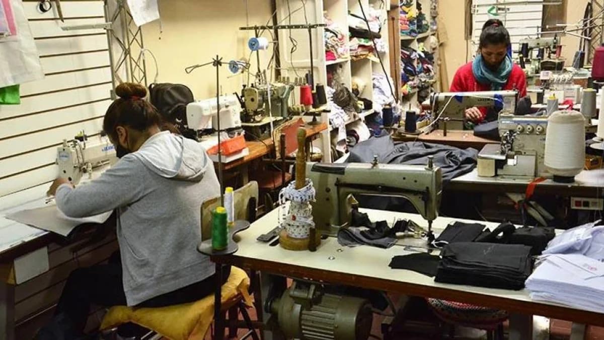 CONFECCIONISTAS: "ESTAMOS DESPIDIENDO A LOS EMPLEADOS Y UN 50% SE QUEDA SIN TRABAJO" 