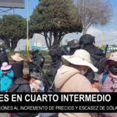 POLICÍA IMPIDE PROTESTA DE GREMIALES POR INCREMENTO DE PRECIOS