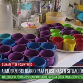 Niños y adultos en situación de calle reciben almuerzos gracias a fundaciones y parroquia