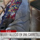 Mujer muere tras ser llevada en carretilla a un centro médico en El Alto