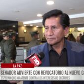 Senador advierte con referéndum revocatorio si nuevo gobierno no cumple demandas sociales