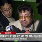 Exministro César Siles declara ante el Ministerio Público por caso consorcio